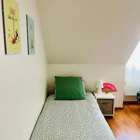 Chez Armelle ベッド・アンド・ブレックファスト Savigné-l'Évêque